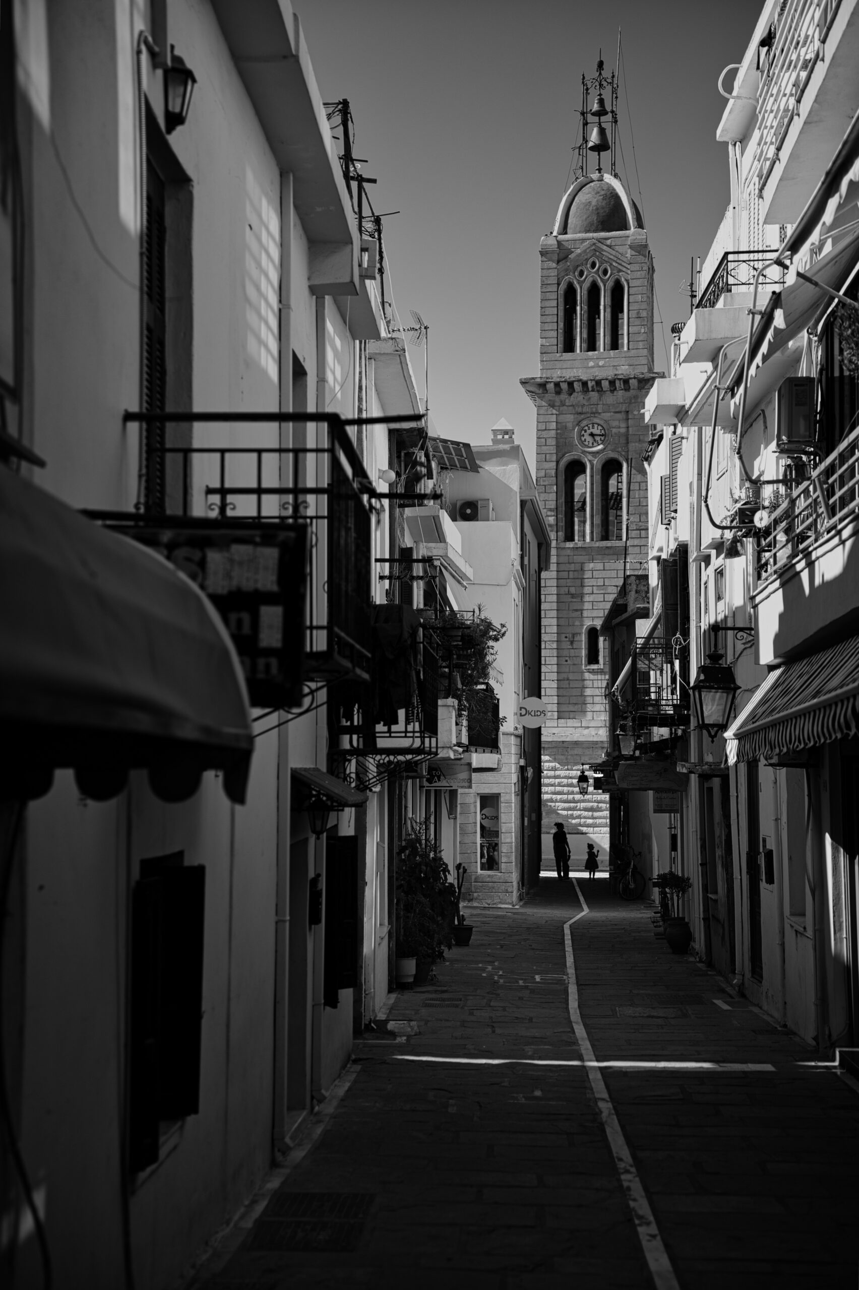 black and white picture of Rethymno Old town